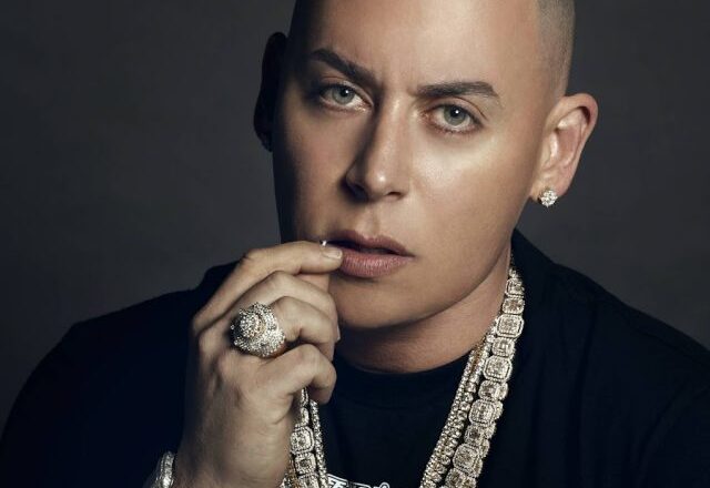 Rapero Cosculluela inicia con nuevo sencillo un ciclo en el que es «libre»