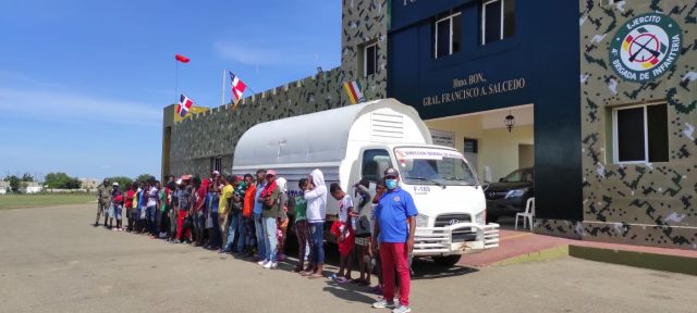 Detienen y repatrian a 163 extranjeros indocumentados entre ellos cinco mujeres embarazadas