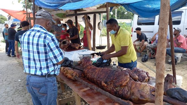 Las ventas de “cerdo en puya” se activan previo a Año Nuevo