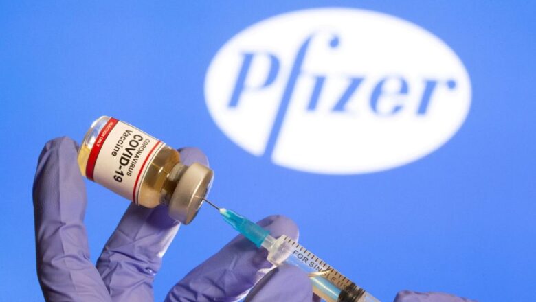 Pfizer dice dos dosis de su vacuna pueden no brindar protección ante ómicron, pero tres la neutralizan