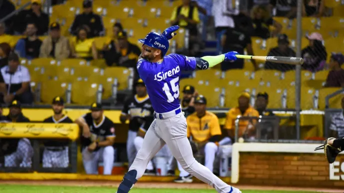 Rogers, Mauricio y Cruz lideran el triunfo de Licey contra Águilas