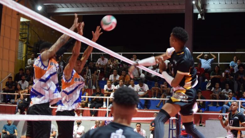 Equipos de Santo Domingo lideran Copa de Campeones de Voleibol