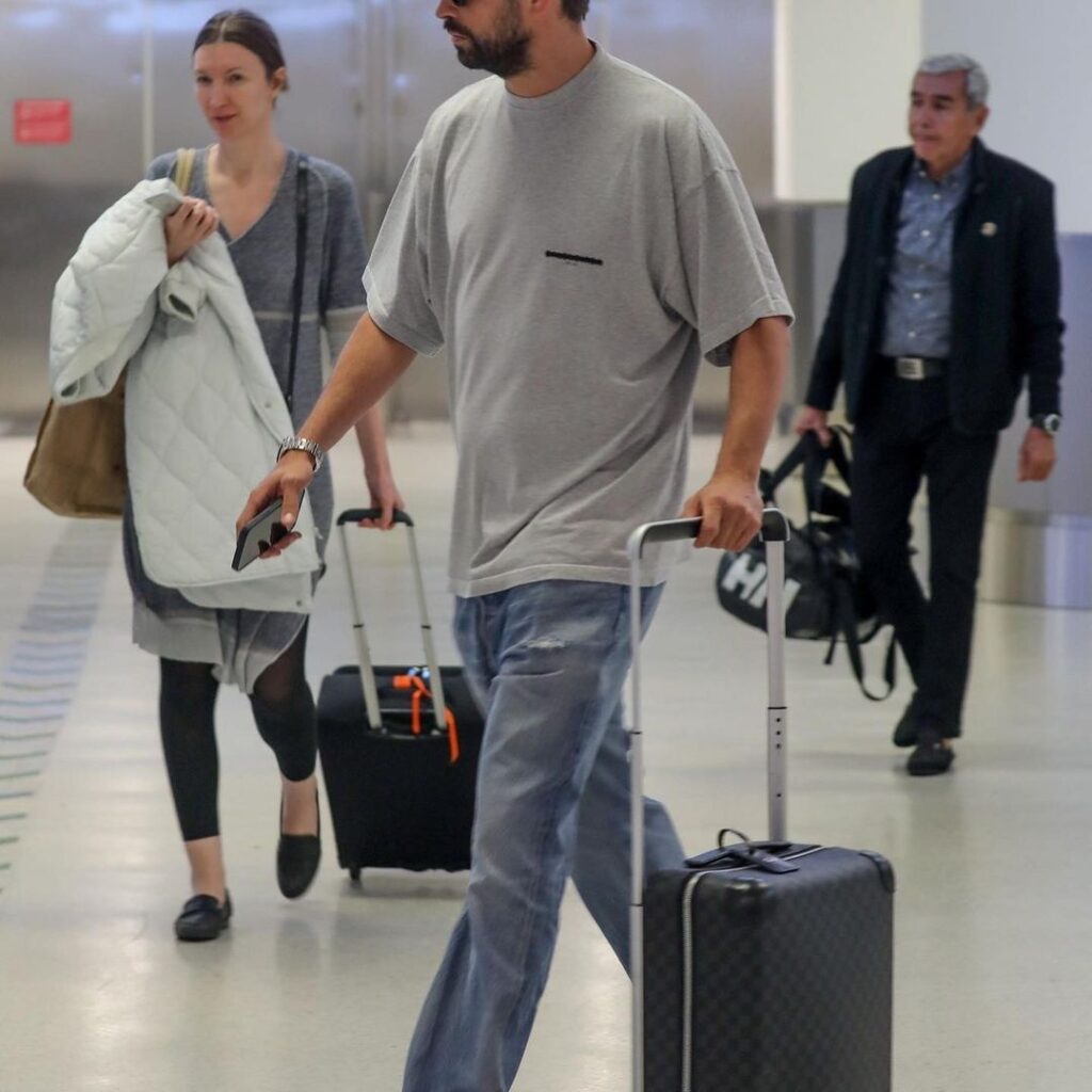 Piqué ha venido a Miami a ver a sus hijos y los sorprende con panzas 