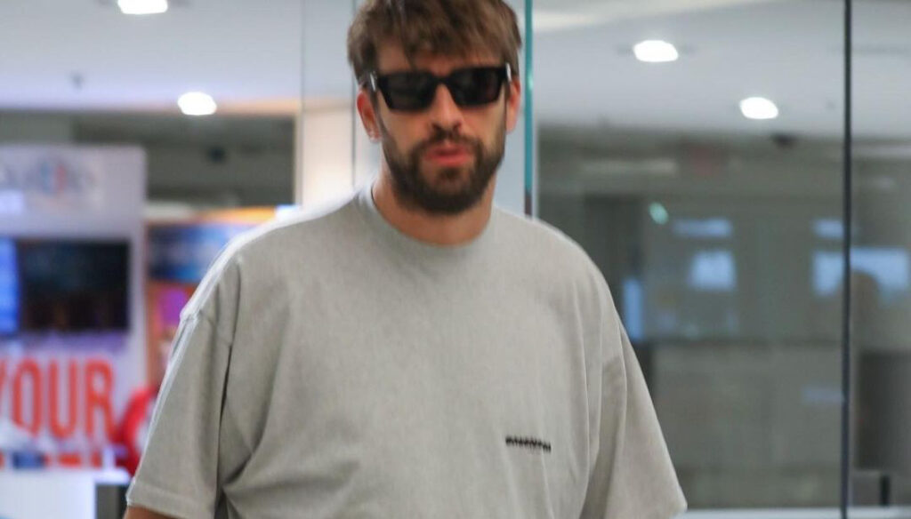 Piqué llegó a Miami a ver a sus hijos y sorprende con barriguita