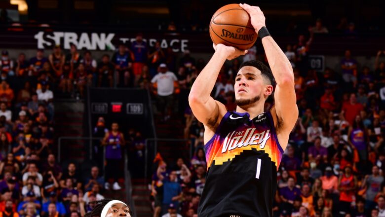 Booker destroza a los Clippers y Suns igualan su duelo en los playoffs de la NBA