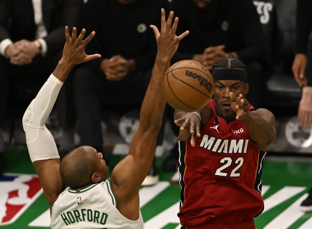 116-123: Butler conquista Boston y los Heat recuperan el factor cancha