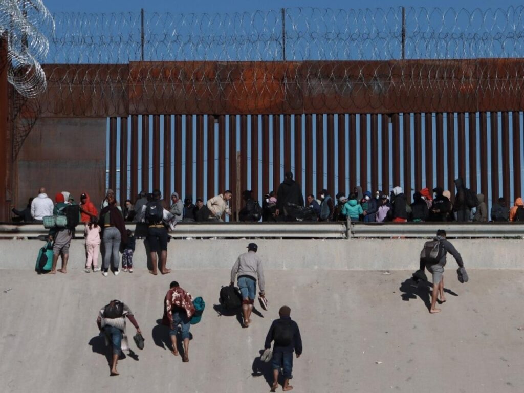 Estados Unidos emite nueva ley que limita el acceso al asilo en la frontera con México