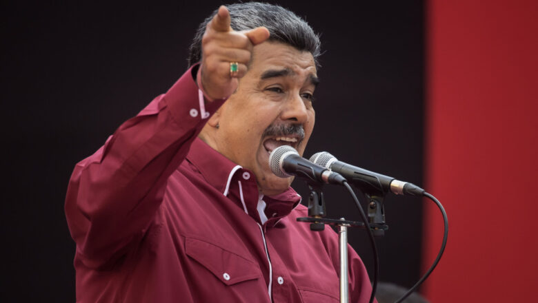 Maduro pide a venezolanos prepararse para tiempos de «emergencia climática»￼￼