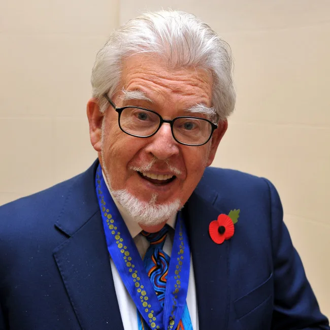 Muere el pederastra y presentador de programas infantiles Rolf Harris