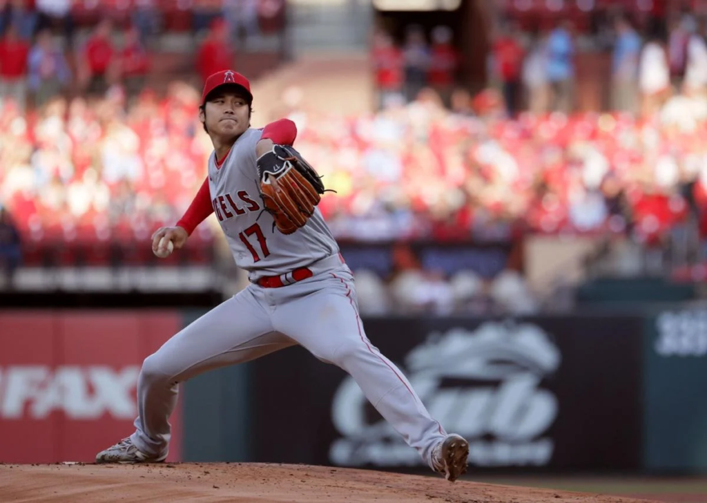 Ohtani iguala a Babe Ruth con el histórico récord de los .500