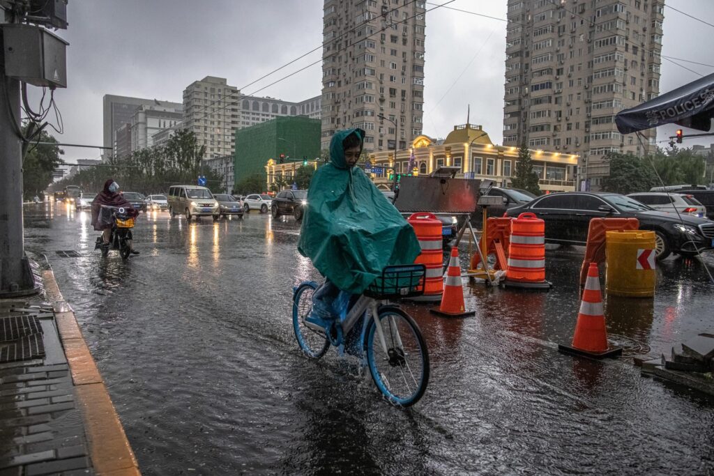 El sur y este de China en alerta roja por lluvias torrenciales y altas temperaturas