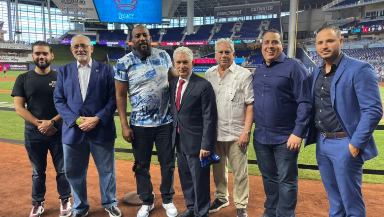 Vladimir Guerrero es el embajador dominicano para la Serie del Caribe Miami 2024