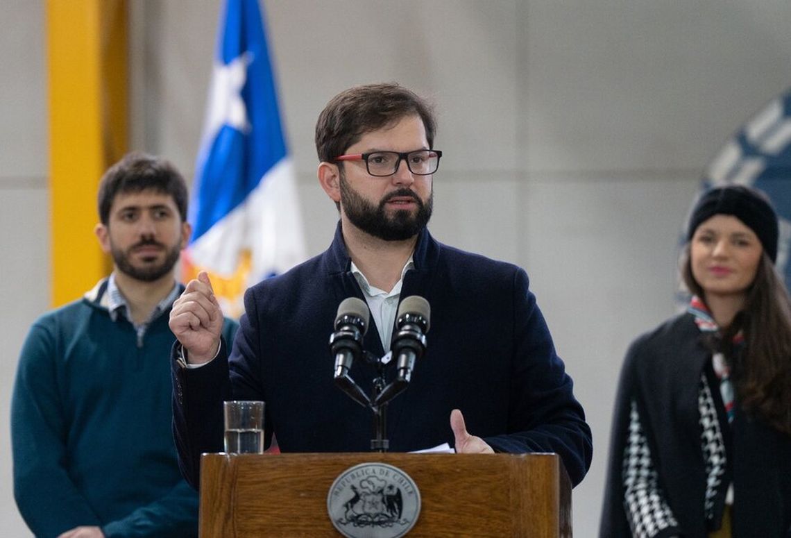 Gabriel Boric, presidente de Chile, ha pedido a los partidos ganadores que redacten la nueva constitución 