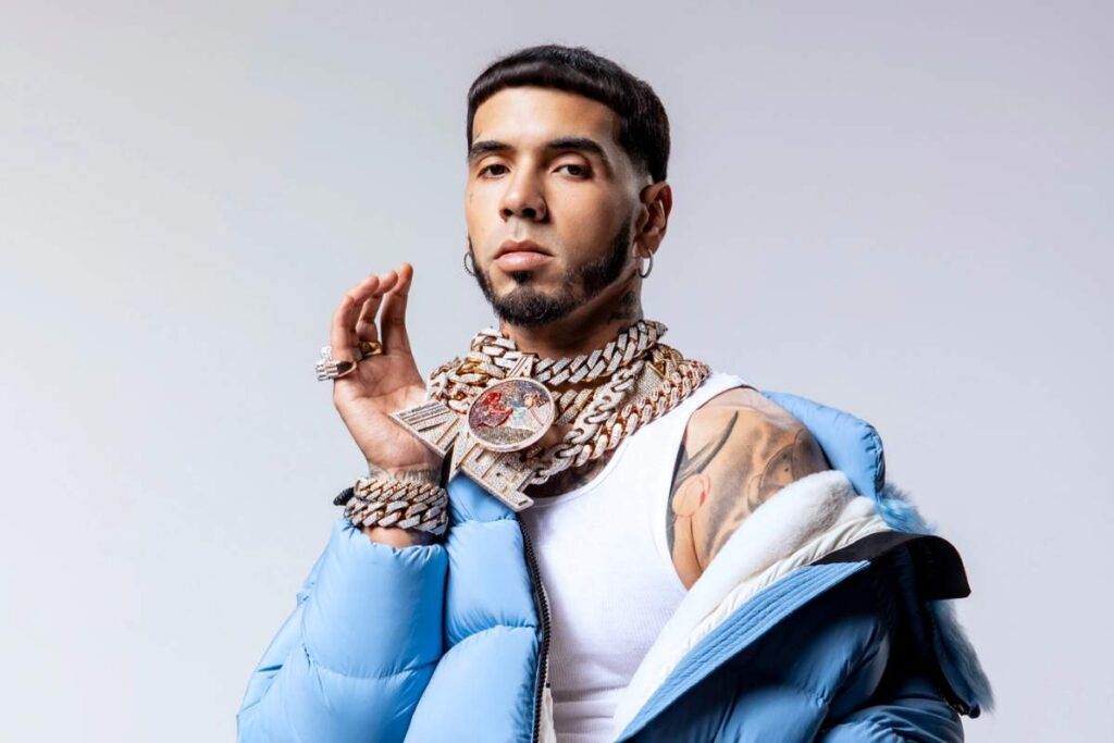 Anuel AA canta la canción de Shakira con Bizarrap y causa furor