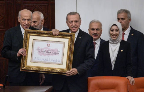 Erdogan presenta el nuevo ministerio para su tercer mandato