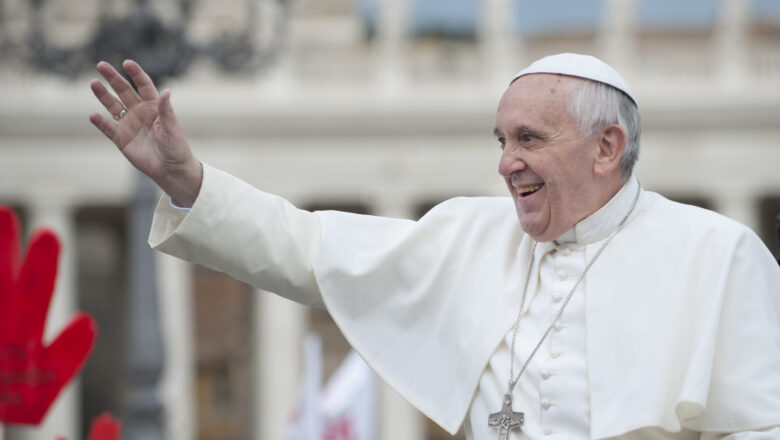 Esta es la historia de sanidad del Papa Francisco: tres veces hospitalizado