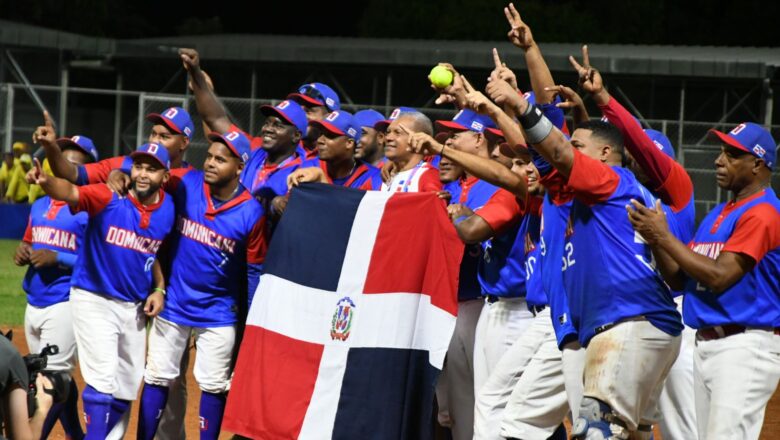 Softbol RD derrota a México para ingresar medalla de oro en San Salvador 2023