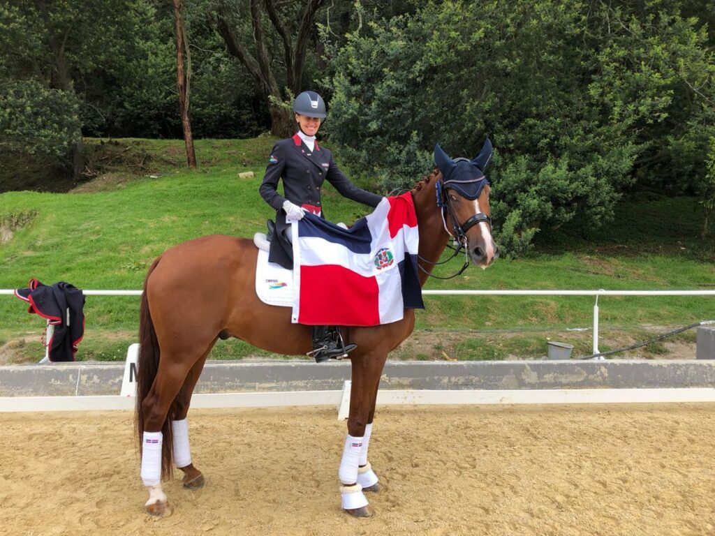 Yvonne Losos gana dos medallas de oro en el Centroamericano San Salvador 2023