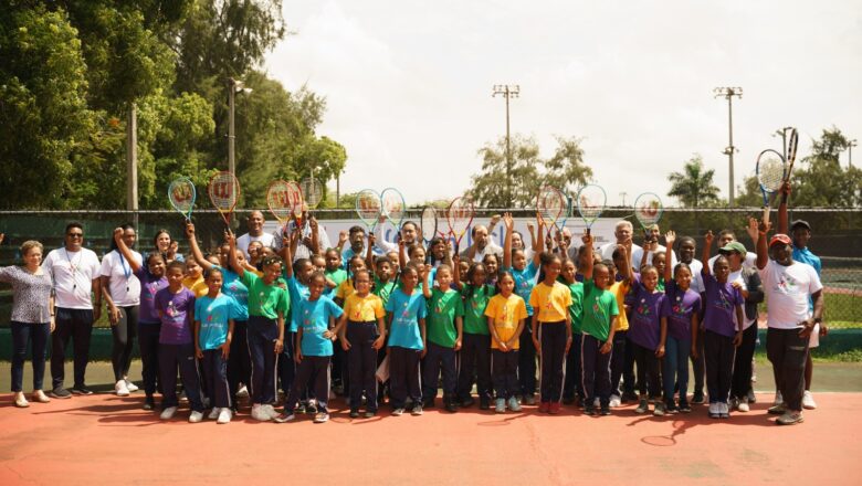 Chispas de Esperanza inicia campamento de verano a beneficio de los niños de Café de Herrera