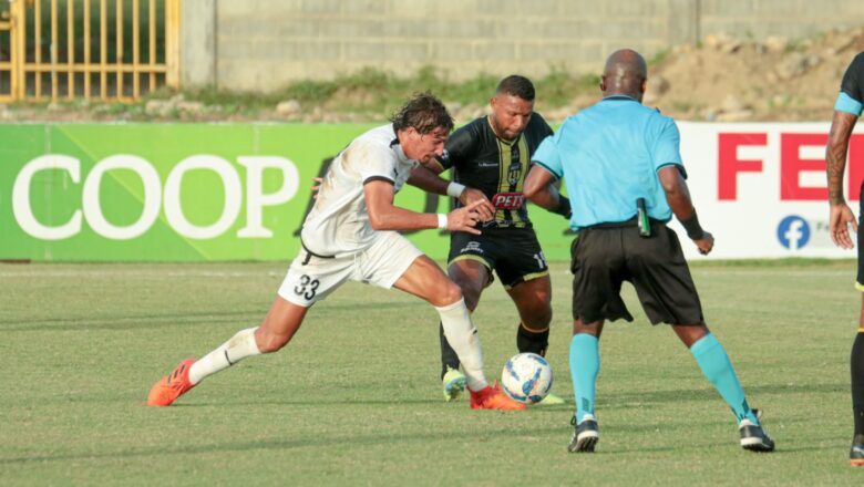 Empate sin goles entre Moca FC y Cibao FC