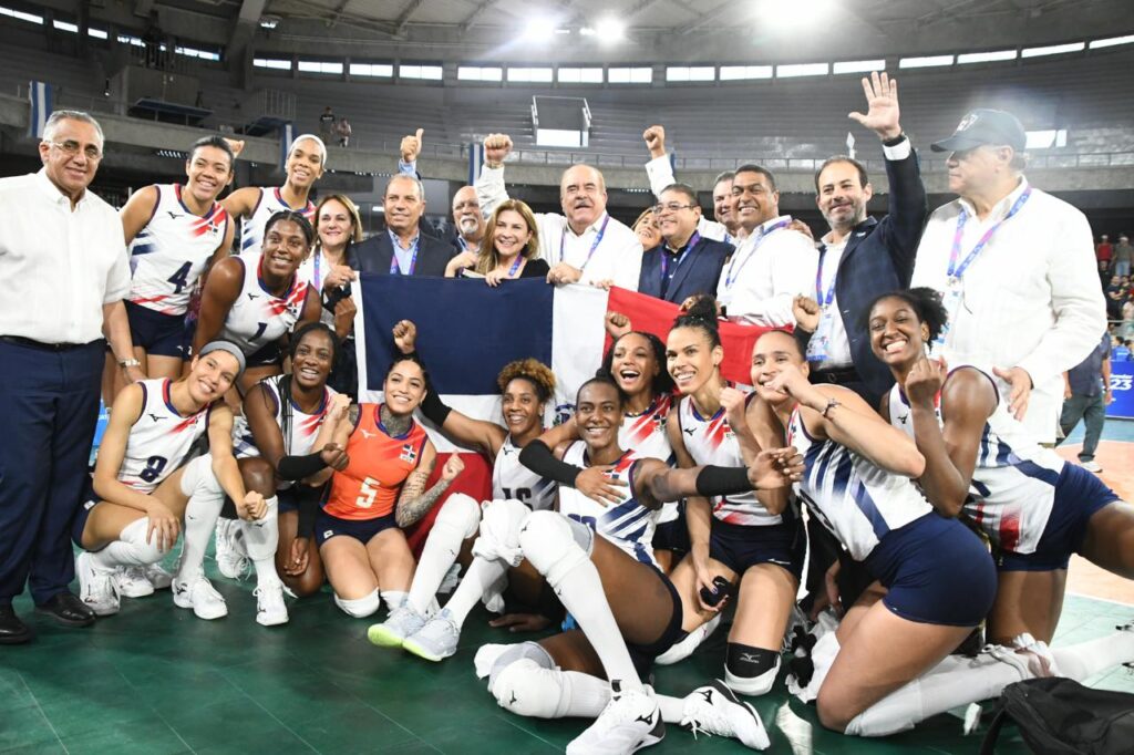 Voleibol RD se corona campeón en los Juegos de San Salvador