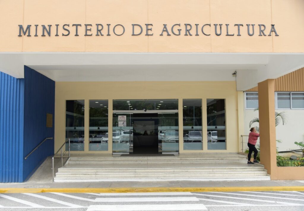 Ministerio Publico arresta dos funcinarios de Agricultura por desfalco