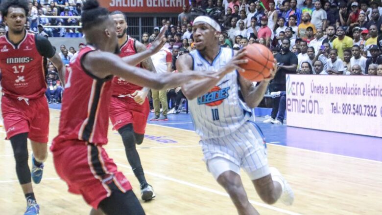 Pérez y Ramírez galardonados en Premios LNB 2023