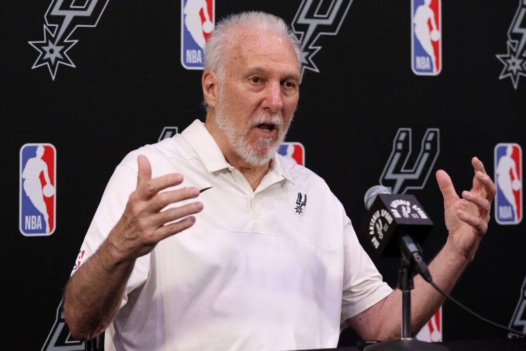 Popovich renueva con los Spurs y será el entrenador mejor pagado de la historia de la NBA