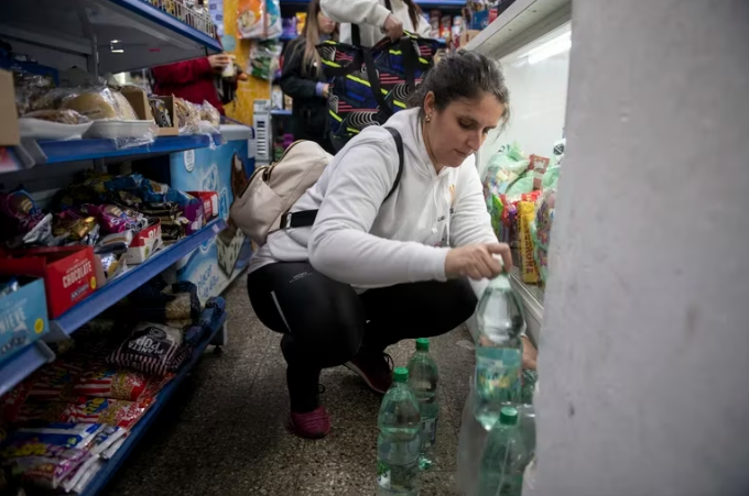 Sequía en Uruguay: gobierno estima en 10 días Montevideo se quedará sin agua potable