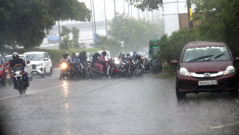 Sube a 22 el número de muertos por las incesantes lluvias en India