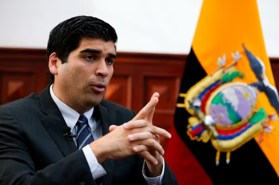 Candidato de Ecuador Otto Sonnenholzner denunció una balacera