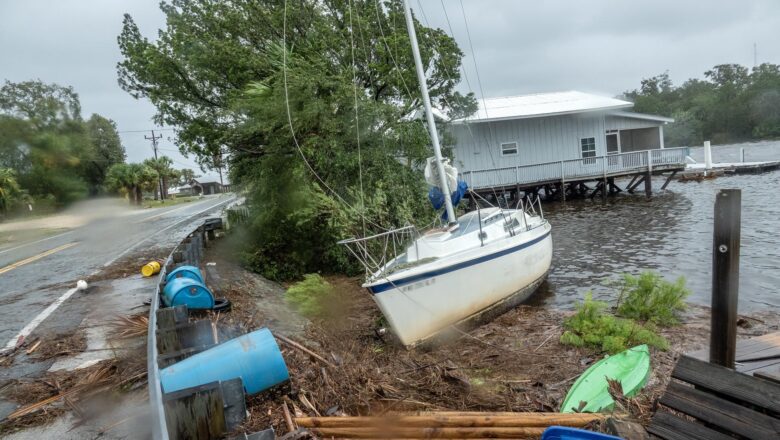 Florida tienta con las secuelas del paso del huracán Idalia