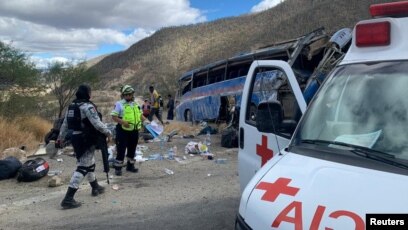 México: Hay dominicanos entre los muertos en percance de autobús en México