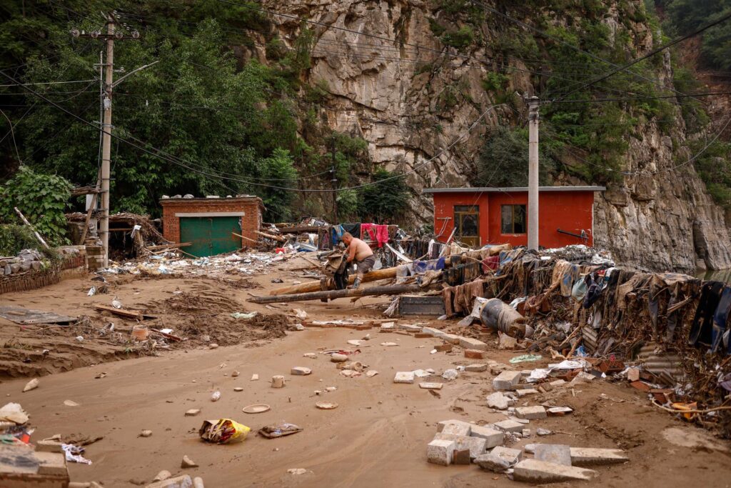 Unas fuertes lluvias provocan la evacuación de más de 3.000 personas en el centro de China