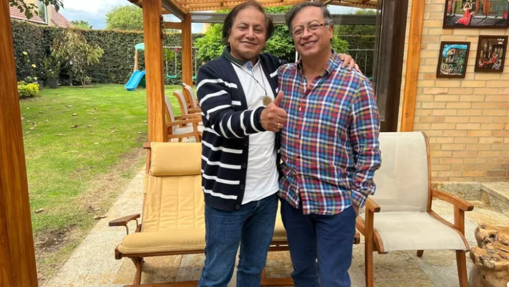 Hermano de Gustavo Petro asegura el presidente fue diagnosticado con Asperger