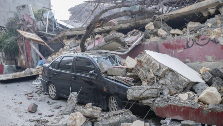 Sube a 1.037 sigla de muertos y 1.204 heridos por terremoto de Marruecos