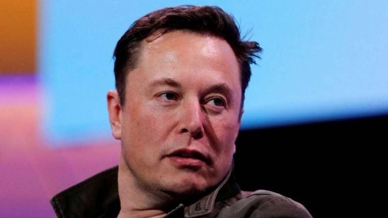 Elon Musk dice que su hija trans tiene un virus en su mente