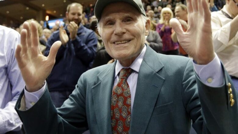 Muere Herb Kohl, quien hizo historia en la NBA como propietario de los Bucks